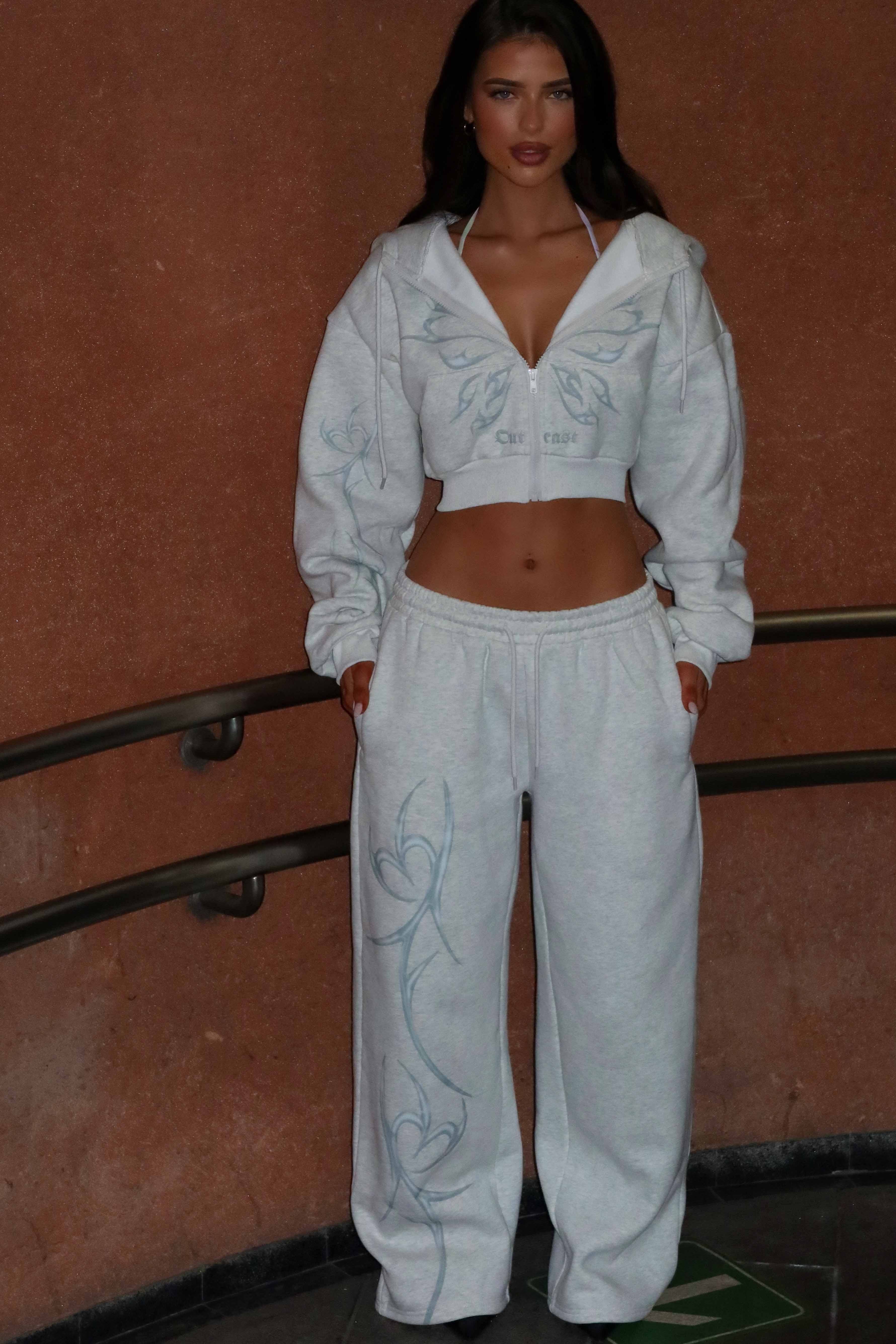 SUBLATIONS ノースリーブスエットパーカー【ASH GREY】 Nya Cropped Hoodie Grey | Outcast US – Outcast USA