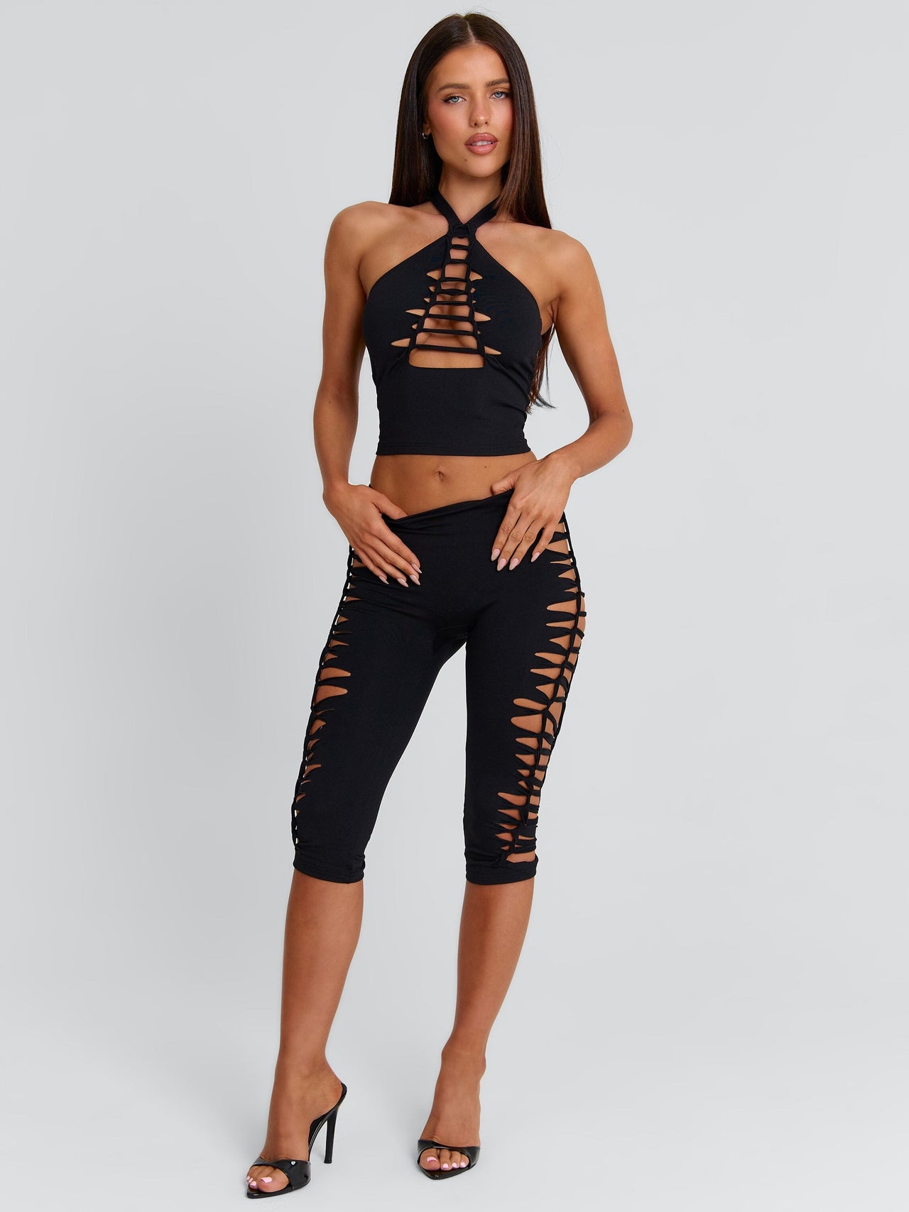 Women's Zhera Capri Pants Black in Size Small by Outcast